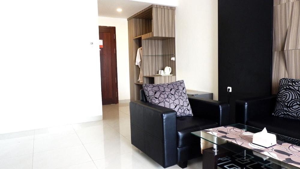 Vega Prime Hotel & Convention Sorong Eksteriør billede
