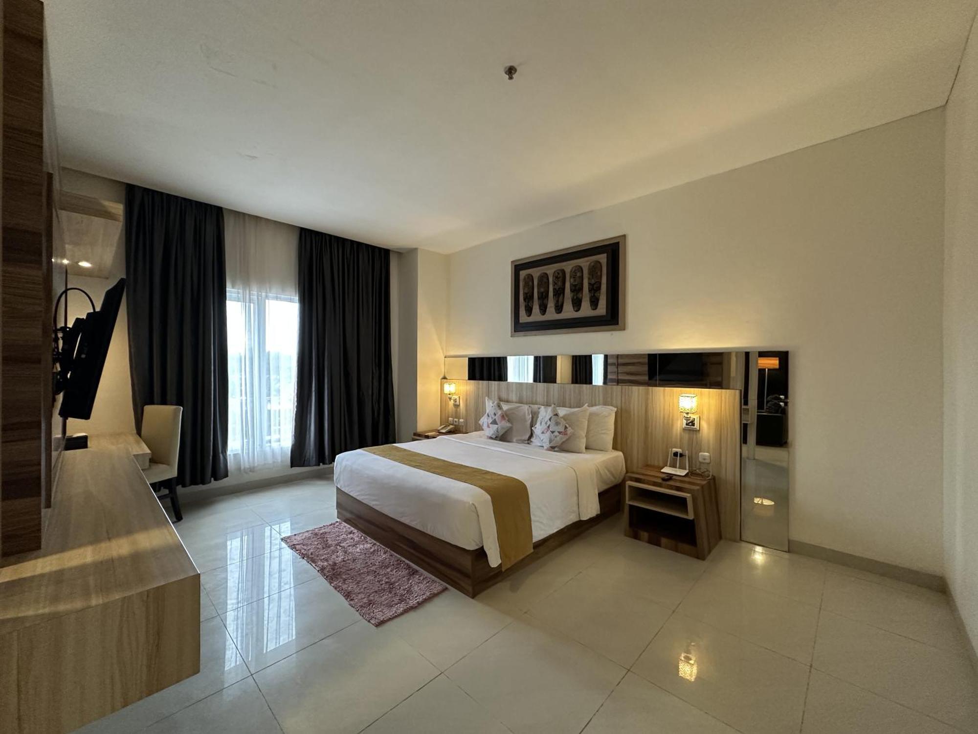 Vega Prime Hotel & Convention Sorong Eksteriør billede
